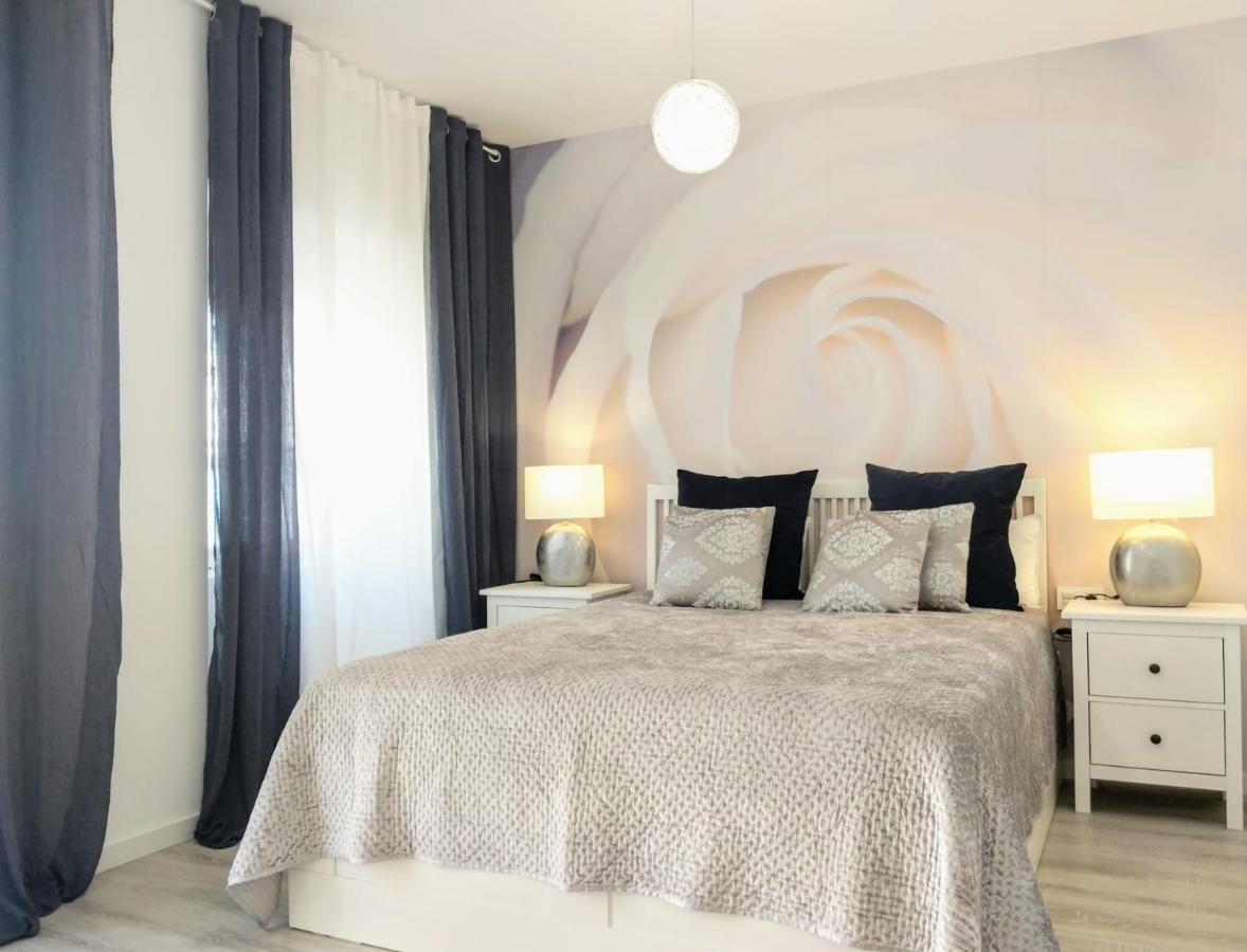 Luxury New Loft City Centre & Castle, Alicante Exteriör bild