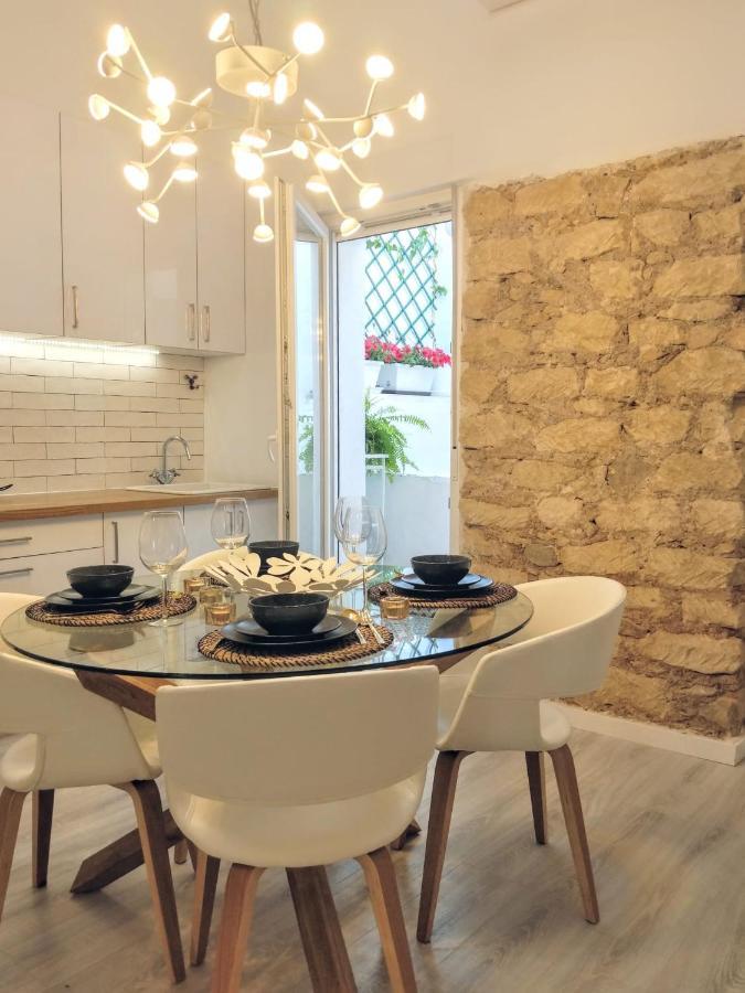 Luxury New Loft City Centre & Castle, Alicante Exteriör bild