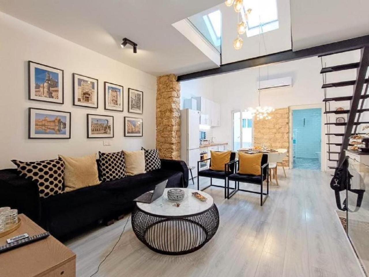 Luxury New Loft City Centre & Castle, Alicante Exteriör bild